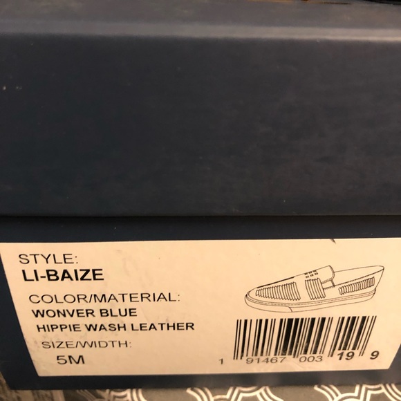 Blue slip on shoes Size 5 - Picture 2 of 2